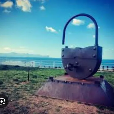 Casa Monteserrato Bed & Breakfast