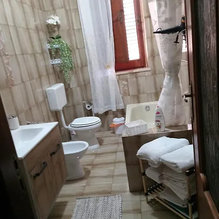 Nocleg ze śniadaniem Casa Monteserrato *